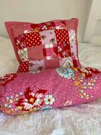PIP roze/rode kussenset, Huis en Inrichting, Woonaccessoires | Kussens, Ophalen of Verzenden, Zo goed als nieuw, Rood, Vierkant
