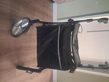 Rollator travixx deluxe  beschikbaar voor biedingen
