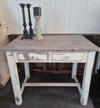 mooie oude shabby tafel sitetable, Ophalen