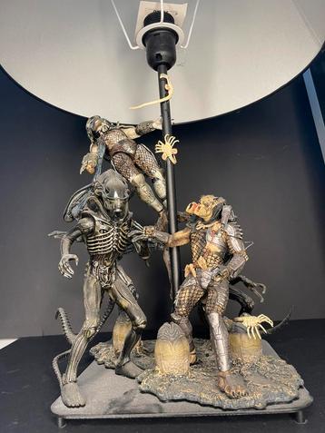 Tafellamp “Aliën vs Predator” beschikbaar voor biedingen