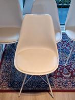 8 witte hippe eetkamerstoelen, Wit, Ophalen of Verzenden, Zo goed als nieuw, Metaal