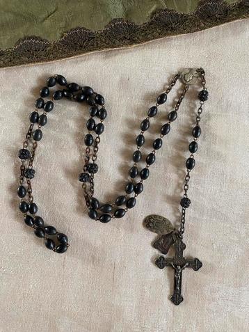 Rozenkrans (gereserveerd) beschikbaar voor biedingen