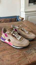 Ghoud sneaker 38, Kleding | Dames, Schoenen, Ophalen of Verzenden, Gedragen, Sneakers of Gympen