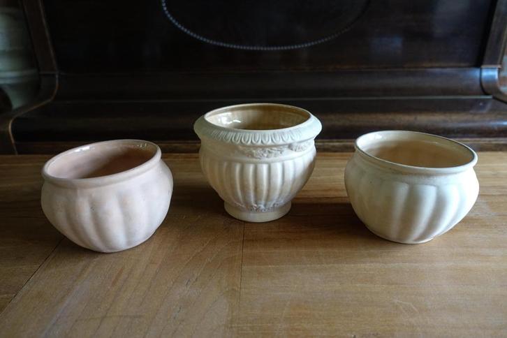 3 matte terra cotta bloempotten - bakjes - nr 3 - v.a. 1,00, Tuin en Terras, Bloempotten, Terracotta, Binnen, Balkon, Rond, Ophalen of Verzenden