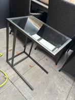 Laptoptafel van ikea, bieden naar waarde!, Computers en Software, Laptoptafels, Ophalen, Zo goed als nieuw