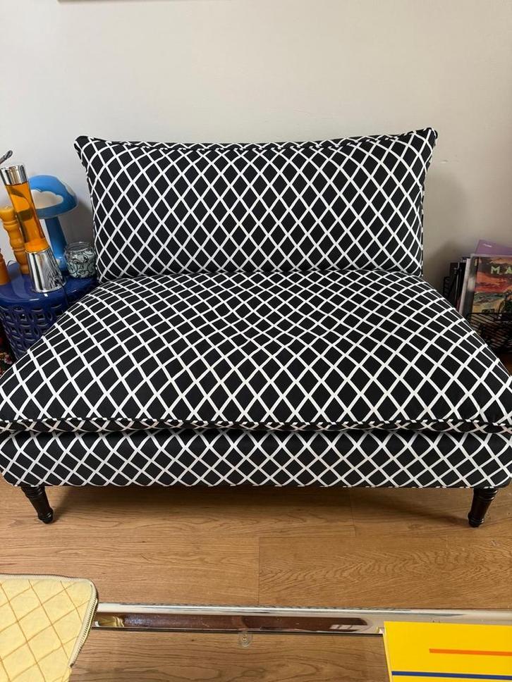 Eichholtz Maxwell Kanapé - Zwart/Wit Ruit Design, Huis en Inrichting, Fauteuils, Zo goed als nieuw, Stof, 125 cm of meer, 75 tot 100 cm