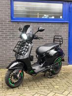 Vespa sprint iget model 2018 full option brom, Fietsen en Brommers, Scooters | Piaggio, Ophalen, Overige modellen, Maximaal 45 km/u