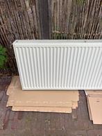 Radiator type 22, Doe-het-zelf en Verbouw, Verwarming en Radiatoren, Ophalen, 30 tot 80 cm, Gebruikt, Radiator