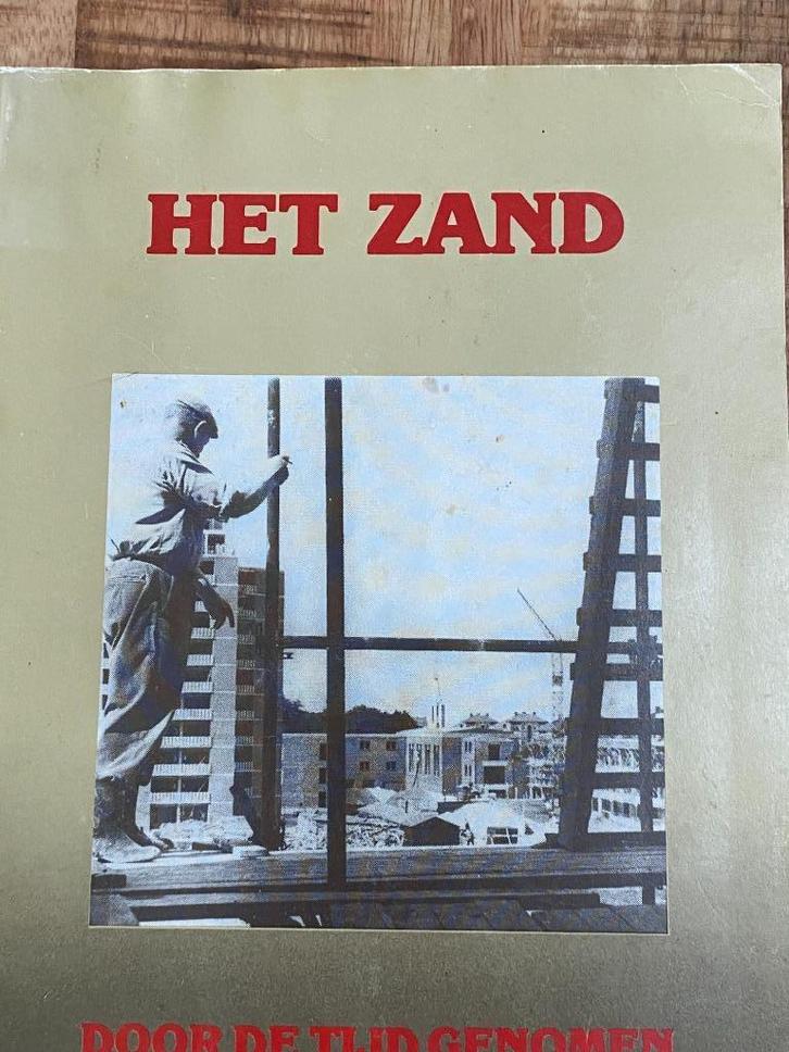 Het Zand, door de tijd genomen - wijk in Tilburg, Boeken, Geschiedenis | Stad en Regio, Gelezen, 19e eeuw, Ophalen of Verzenden
