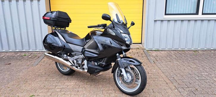 HONDA NT 700 V DEAUVILLE (bj 2006), Motoren, Motoren | Honda, Bedrijf, Toermotor, 2 cilinders