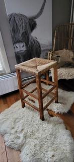 Vintage Franse hout en rieten barkruk, Huis en Inrichting, Krukjes, Ophalen of Verzenden, Gebruikt, Hout