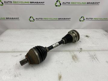 Aandrijfas Volkswagen Audi Seat linksvoor 5Q0407271H beschikbaar voor biedingen