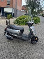 Scooter Kymco New Like 50i 45km/u, Fietsen en Brommers, Snorfietsen en Snorscooters, Ophalen, Kymco, Zo goed als nieuw, Benzine