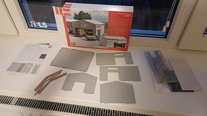 Busch 1911 LPG Berghal, Hobby en Vrije tijd, Modelbouw | Figuren en Diorama's, Zo goed als nieuw, Diorama, 1:50 of kleiner, Ophalen of Verzenden