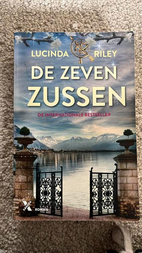 Lucinda Riley - De zeven zussen, Boeken, Literatuur, Zo goed als nieuw, Ophalen