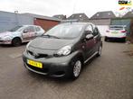 Toyota Aygo 1.0-12V Aspiration Green (KM 196191 NAP AIRCO), Auto's, Voorwielaandrijving, Gebruikt, 4 stoelen, Alcantara