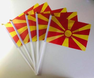 Zwaaivlaggetjes Macedonië 5 stuks beschikbaar voor biedingen
