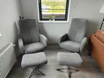 2 relaxstoelen + hockers, grijs, draaibaar en verstelbaar, Huis en Inrichting, Ophalen, 75 tot 100 cm, Zo goed als nieuw, Stof