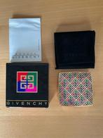 GIVENCHY JEWEL COMPACT POWDER., Overige kleuren, Gehele gezicht, Nieuw, Ophalen of Verzenden