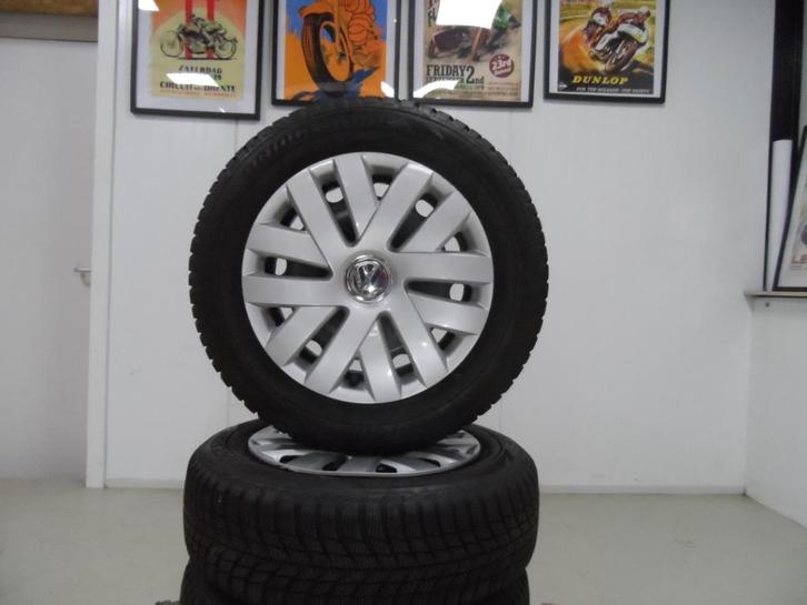 VW Polo 15 inch compleet winterbanden set in goede staat, Auto-onderdelen, Banden en Velgen, Banden en Velgen, Winterbanden, 15 inch