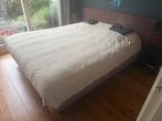 Tweepersoonsbed - Comfortabel en ruim!, Ophalen, Gebruikt, Beige, Tweepersoons