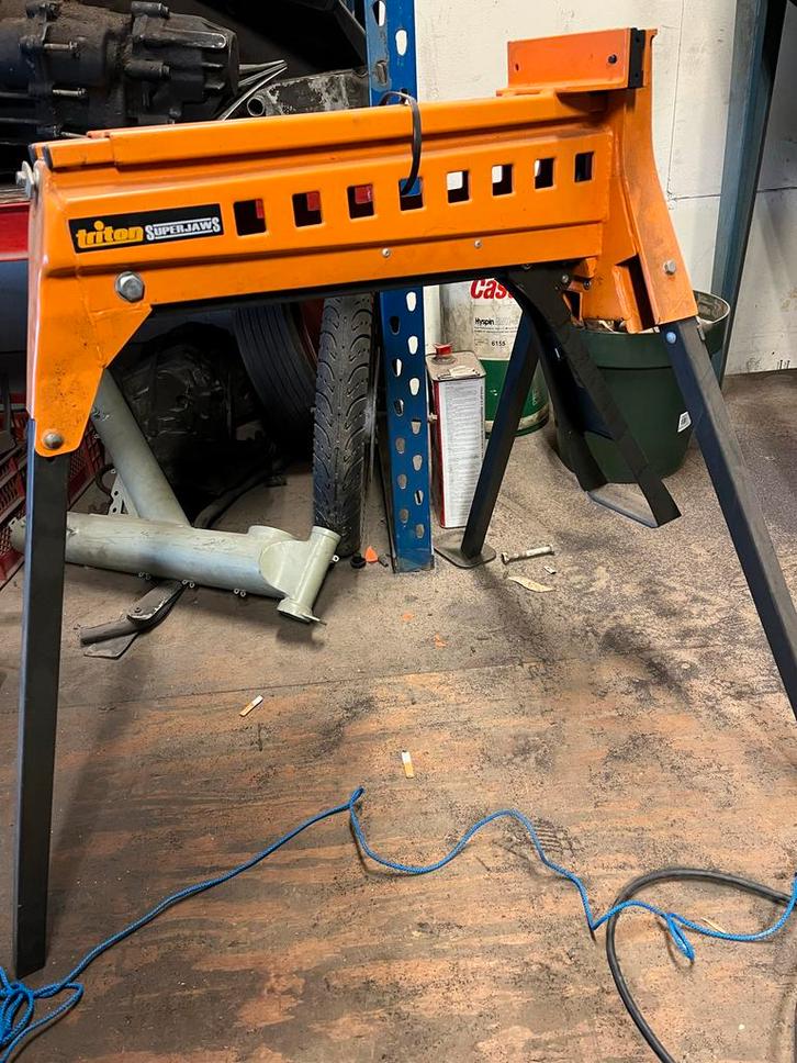Triton SuperJaws Zaagtafel - Houtbewerkingsklem, Doe-het-zelf en Verbouw, Werkbanken, Gebruikt, Minder dan 70 cm, Inklapbaar, Ophalen of Verzenden