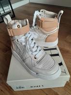 Nieuwe sneakers josh v, Nieuw, Beige, Ophalen of Verzenden, Josh V