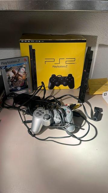 PlayStation 2 in doos compleet met controller 8MB beschikbaar voor biedingen