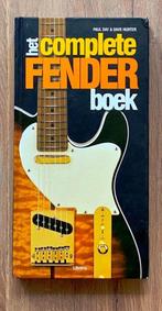 Het complete Fender Boek /Paul Day & Dave Hunter izgst !, Instrument, Ophalen of Verzenden, Zo goed als nieuw, Paul Day