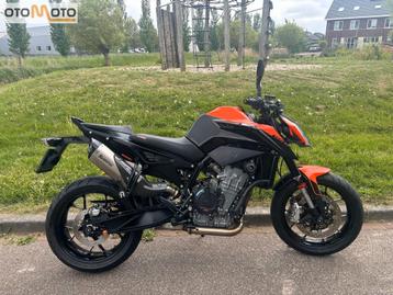 KTM 890 DUKE (bj 2021) beschikbaar voor biedingen