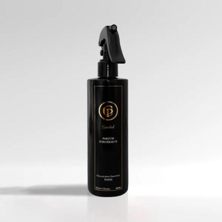 Santal Interieurspray (300ml) - Collection Prestige, Sieraden, Tassen en Uiterlijk, Uiterlijk | Parfum, Nieuw, Ophalen of Verzenden