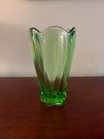 Vaas groen glas Anna groen?, Ophalen of Verzenden