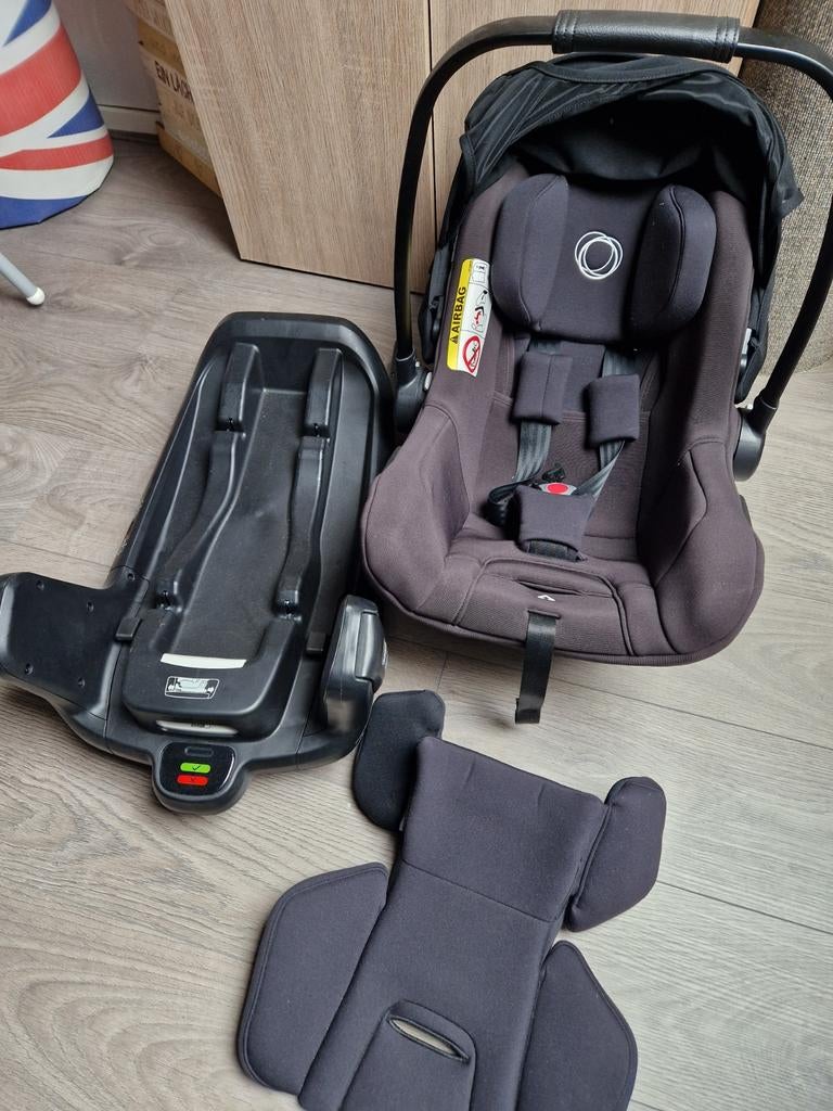 Bugaboo Turtle Air + Isofix Base - Zo goed als nieuw!, Ophalen, Zijbescherming, Zo goed als nieuw, Isofix