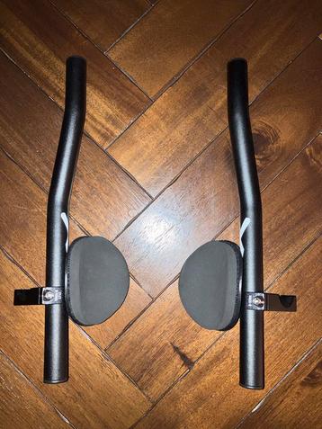 XLC Pro aerobars beschikbaar voor biedingen