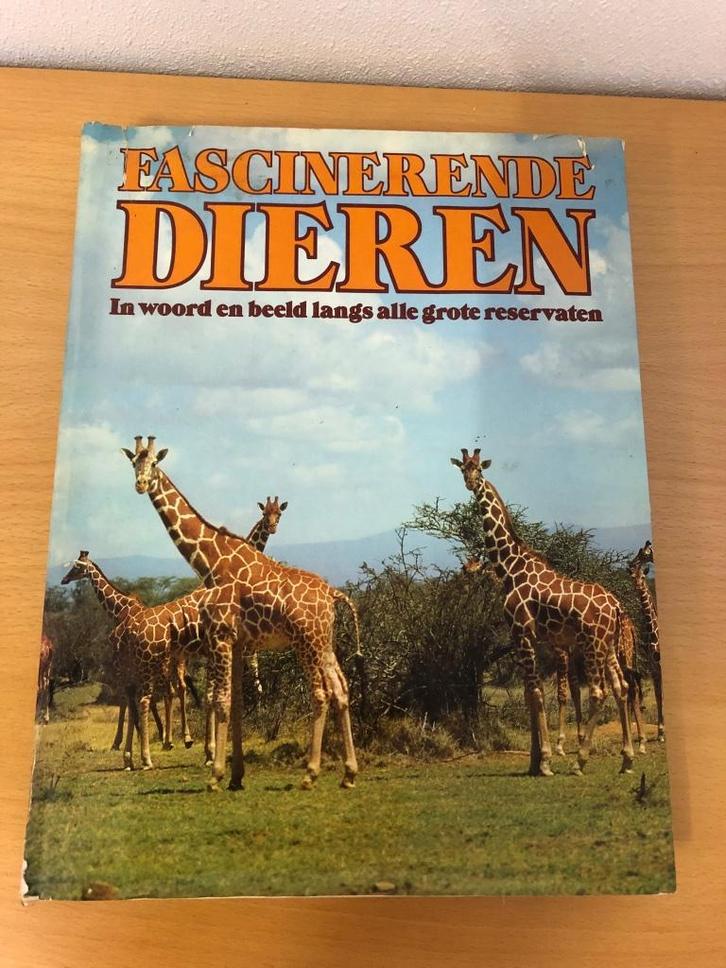 Fascinerende dieren ( Dolder ) natuur reservaten, Boeken, Natuur, Gelezen, Natuur algemeen, Ophalen