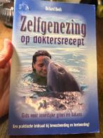 R. Hoofs - Zelfgenezing op doktersrecept, Boeken, Achtergrond en Informatie, R. Hoofs, Ophalen of Verzenden, Zo goed als nieuw
