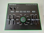 Roland  voice trancformer VT-3  met Decksaver, Muziek en Instrumenten, Ophalen of Verzenden, Zo goed als nieuw, Overige aantallen
