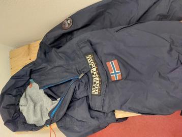 Napapijri winter jas / anorak maat XL beschikbaar voor biedingen