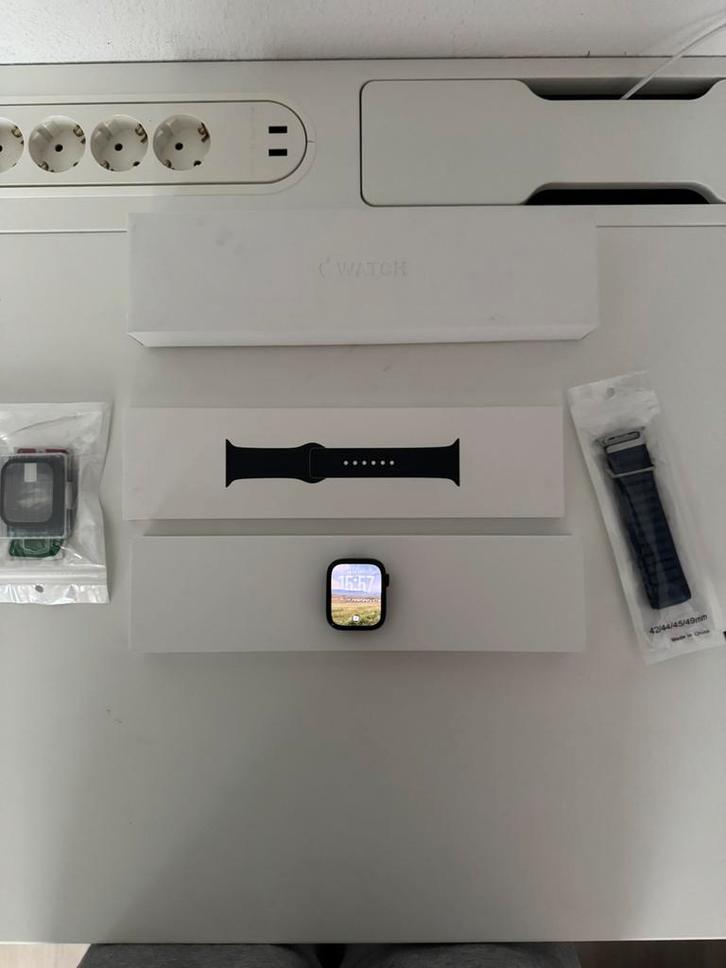 Apple watch series 8 45mm Z.G.A.N, Sieraden, Tassen en Uiterlijk, Smartwatches, Zo goed als nieuw, iOS, Blauw, Afstand, Calorieverbanding