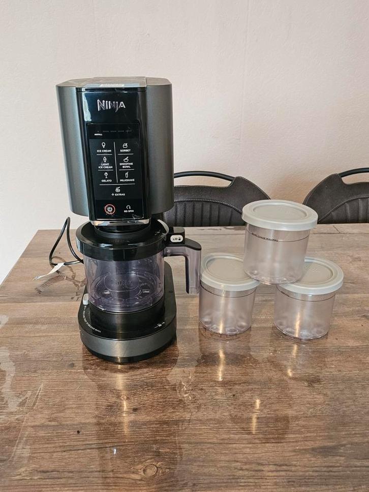 Ninja Creami IJsmachine - Maak je eigen ijs!, Witgoed en Apparatuur, IJsmachines, Zo goed als nieuw, Zelfvriezend, Ophalen of Verzenden