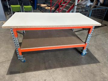 Werkbank l 185 x 100 x 94,5 cm l als nieuw l verrijdbaar l beschikbaar voor biedingen