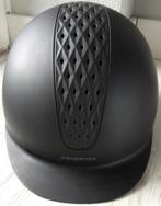 Z.G.A.N. ZWART MATTE FOUGANZA CAP, MAAT 56, Dieren en Toebehoren, Paardrijkleding, Dames, Dressuur, Ophalen of Verzenden, Zo goed als nieuw