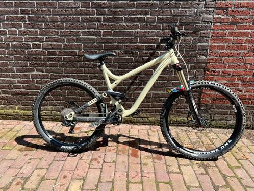 Commencal Meta AM V3 2017, Fietsen en Brommers, Fietsen | Mountainbikes en ATB, Zo goed als nieuw, Overige merken, Fully, Ophalen
