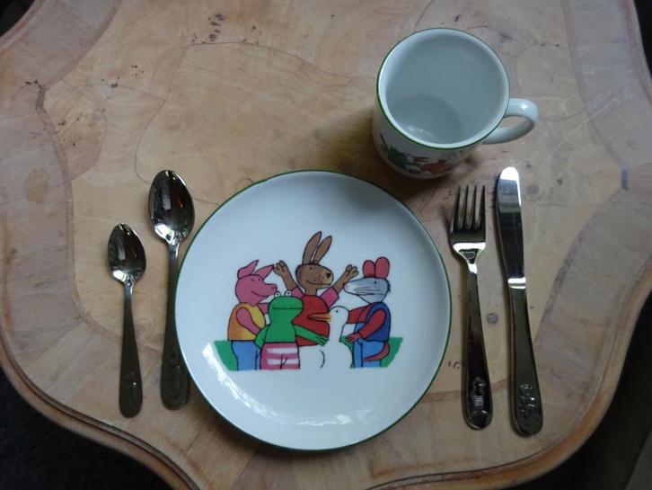 Kikker en zijn vriendjes Keltum uitgebreide kindereetset, Kinderen en Baby's, Overige Kinderen en Baby's, Zo goed als nieuw, Ophalen of Verzenden