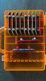 Tech Deck 11 skateboardjes met bewaarkoffertje, Ophalen of Verzenden, Zo goed als nieuw