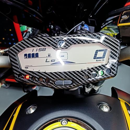 Carbon Display Cover + Gratis Screen protector MT-07 FZ-07, Motoren, Tuning en Styling, Verzenden