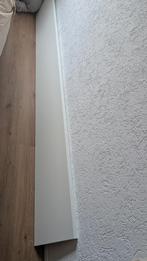 Lange spaanplaat wit (ongebruikt) - 265cm x 35cm x 28mm, Doe-het-zelf en Verbouw, Plinten en Afwerking, Ophalen, Nieuw, Mdf, 250 cm of meer