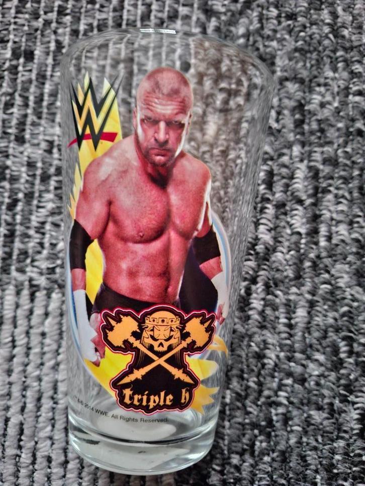 WWE glazen 2 stuks, Verzamelen, Glas en Borrelglaasjes, Nieuw, Frisdrankglas, Verzenden