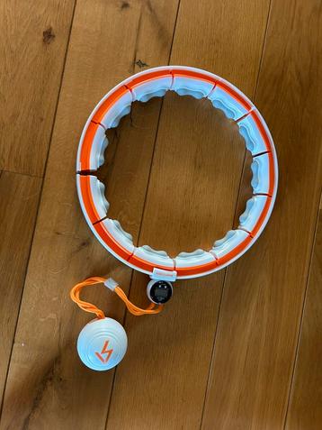 Fitness hoelahoep met gewicht beschikbaar voor biedingen