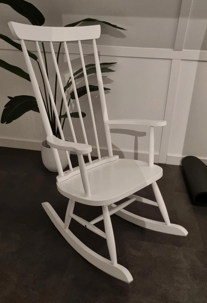 Vipack Rocky Schommelstoel - Zo goed als nieuw!, Huis en Inrichting, Stoelen, Zo goed als nieuw, Eén, Hout, Wit, Ophalen
